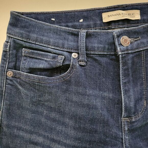 Banana Republic Women's Straight Vail Blue Denim Jeans - Picture 13 of 16